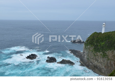 Cape Ashizuri Lighthouse before the typhoon comes Kochi Cape Ashizuri Lighthouse before the typhoon comes Kochi 91613058