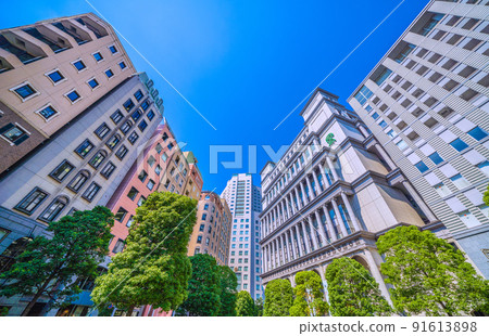 Tokyo cityscape of Japan 7 consecutive hot days in central Tokyo ... It's like midsummer, the blue sky spreads in the Italian streets ... = July 1st Tokyo cityscape of Japan 7 consecutive hot days in central Tokyo ... It's like midsummer, the blue sky spreads in the Italian streets ... = July 1st 91613898