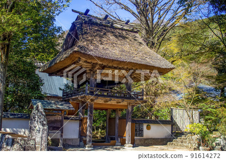 Yufuin Buddhist temple gate Yufuin Buddhist temple gate 91614272