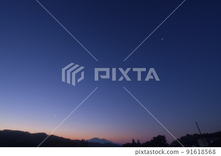 北斗市白州町，黎明時分天空中的天秀。行星和恆星之間的競爭 91618568