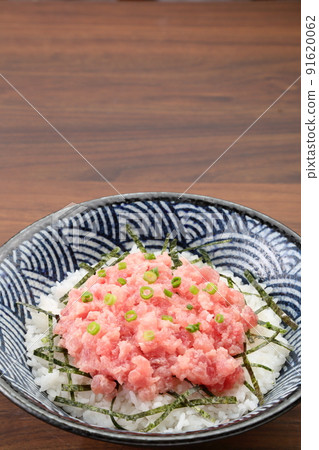 Negitoro bowl space vertical composition Negitoro bowl space vertical composition 91620062