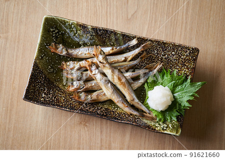 Grilled shishamo 91621660