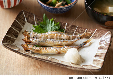 Grilled shishamo 91621664