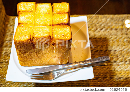 Honey toast 91624956