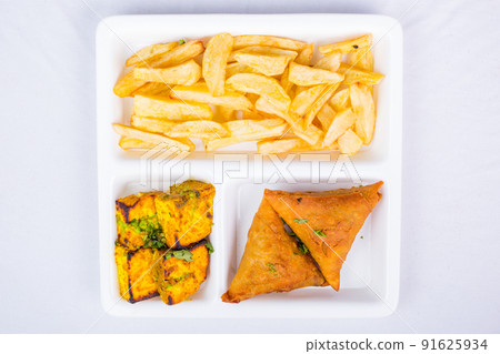 Food dishes in Kenya  91625934