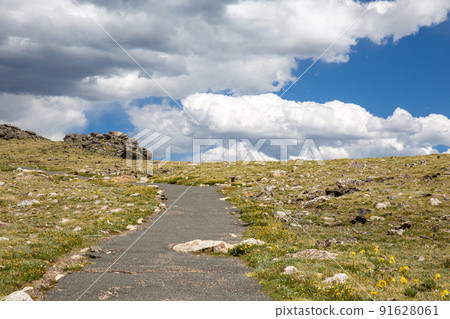 Rocky Mountain National Park Hiking Trail 91628061