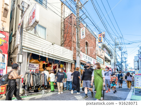 Cityscape of Setagaya, Tokyo Shimokitazawa Shopping Street Cityscape of Setagaya, Tokyo Shimokitazawa Shopping Street 91628071