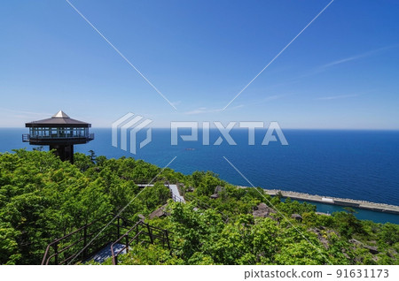 View of the Sea of Japan from the Ofuyu Cape Observatory (Mashike Town, Hokkaido) View of the Sea of Japan from the Ofuyu Cape Observatory (Mashike Town, Hokkaido) 91631173