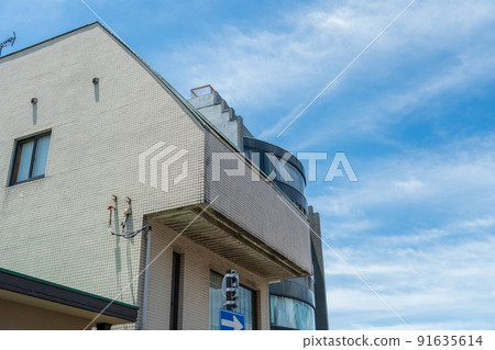 為避免對角線限製而建造的房屋 91635614