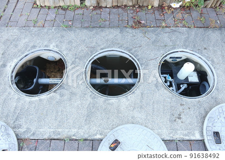 Cleaning of merged septic tank 91638492