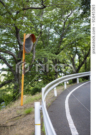 Road facilities Road facilities 91645365