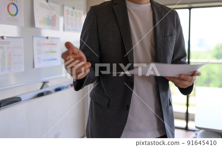 presentation, seminar, lecture 91645410