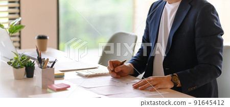 business, business man, office worker 91645412