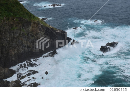 颱風來高知前的足折岬海 颱風來高知前的足折岬海 91650535