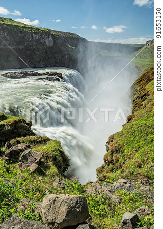 Gullfoss waterfall in Iceland 91653150
