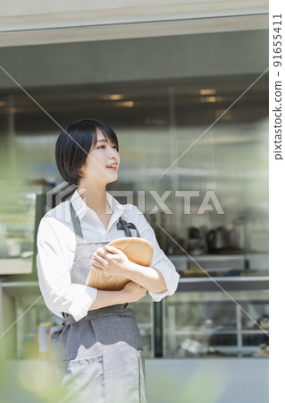 咖啡廳女員工 91655411