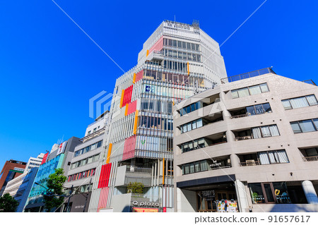 Cityscape in front of Jingumae, Shibuya-ku, Tokyo Q Plaza Harajuku Cityscape in front of Jingumae, Shibuya-ku, Tokyo Q Plaza Harajuku 91657617