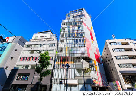 東京澀谷區神宮前街景 Q Plaza 原宿 東京澀谷區神宮前街景 Q Plaza 原宿 91657619