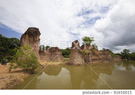 Chachoengsao Grand Canyon in Chachoengsao Province, Thailand 91658015