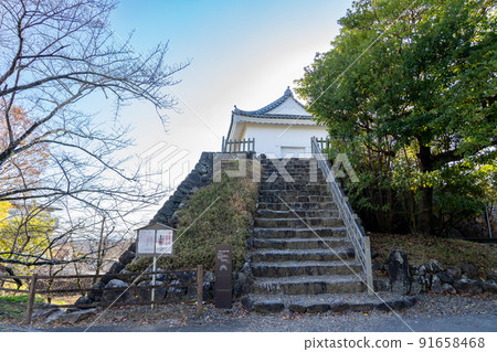 Kameyama City, Mie Prefecture, the Tamon Tower of the former Kameyama Castle 91658468