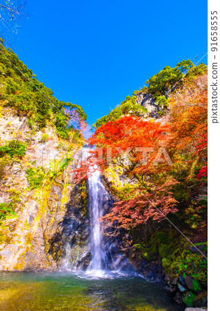 Mino Falls dyed in Kinshu Mino Falls dyed in Kinshu 91658555