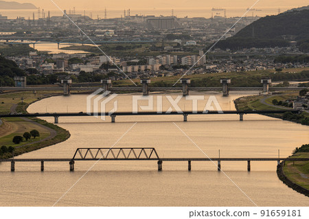 從兵庫縣三木市正法寺山展望台看到的加古川風景 91659181
