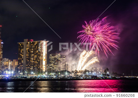 Hilton Hawaiian Village Fireworks Hilton Hawaiian Village Fireworks 91660208