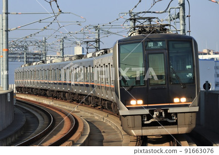 Osaka East Line 321 series Osaka East Line 321 series 91663076