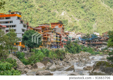 Urubamba River and Aguascalientes 91663706