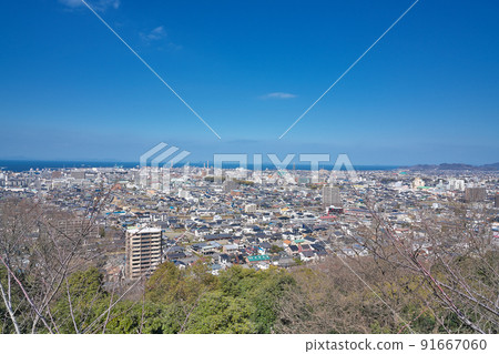 [Overlooking Niihama City from Takinomiya Park Daiichi Observatory] Doicho, Nishinodoicho, Niihama City, Ehime Prefecture 91667060