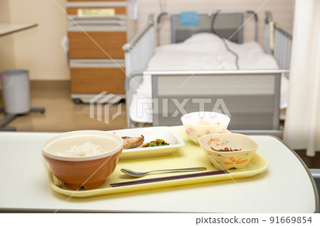 Hospital meal 91669854