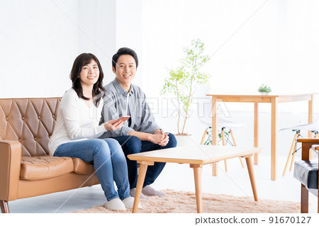 Couple / Family / Couple / Living / Lifestyle Couple / Family / Couple / Living / Lifestyle 91670127