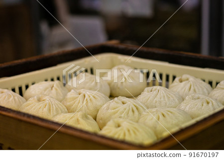 在大阪非常受歡迎的美味豬肉包子 91670197