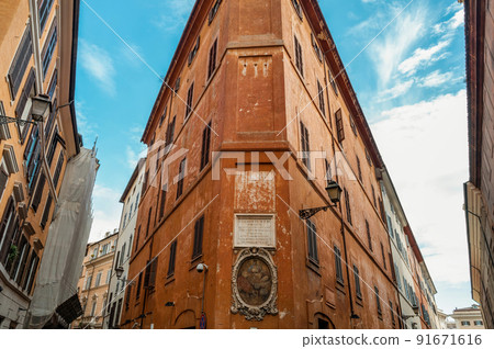Street scape of the centre of Rome, Italy Street scape of the centre of Rome, Italy 91671616