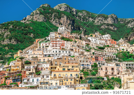 Street scape of Positano, Italy 91671721