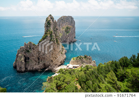 Tyrrhenian sea coast of Capri, Italy Tyrrhenian sea coast of Capri, Italy 91671764