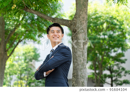 Businessman portrait Businessman portrait 91684104