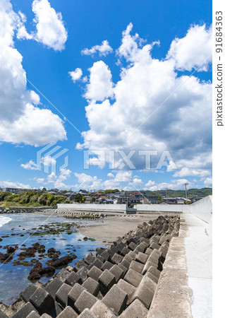 Breakwater at Aise Port, Hitachi City, Ibaraki Prefecture 91684363