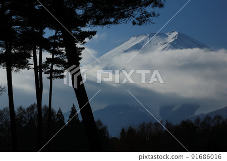 Fuji from Suwa no Mori Nature Park Fuji from Suwa no Mori Nature Park 91686016