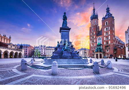 Krakow, Poland - Medieval Ryenek Square with the Cathedral 91692496
