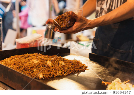 祭典開幕、禦好燒、炒麵、煎蛋捲、攤位、集市 祭典開幕、禦好燒、炒麵、煎蛋捲、攤位、集市 91694147