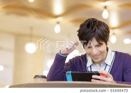 Men playing games Men playing games 91698470