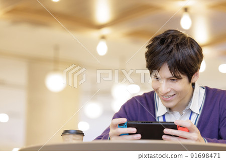 Men playing games Men playing games 91698471