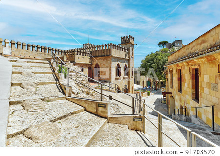 Picturesque view to spanish Xativa Castle. Spain 91703570