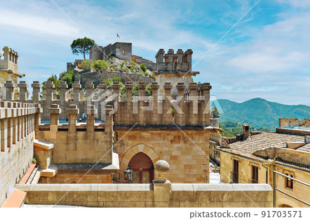 Picturesque view to spanish Xativa Castle. Spain 91703571