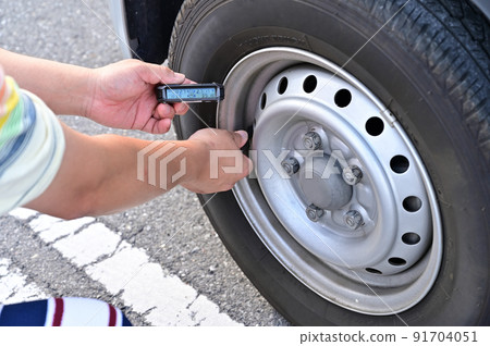 胎壓監測車露營車 91704051