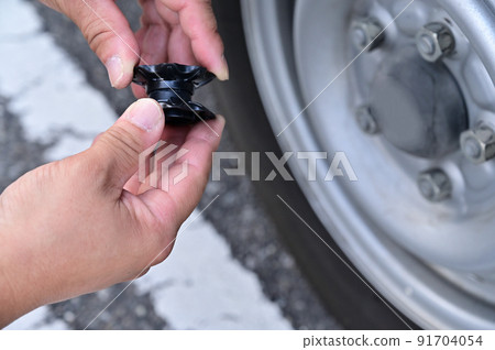 輪胎壓力監測器的檢查汽車露營車 輪胎壓力監測器的檢查汽車露營車 91704054