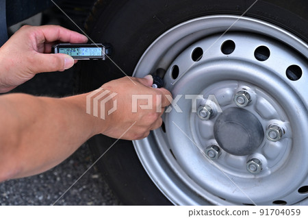 Tire pressure monitor car camper Tire pressure monitor car camper 91704059