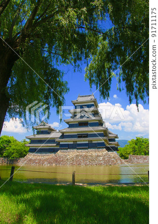 國寶松本城（長野縣松本市） 91711175