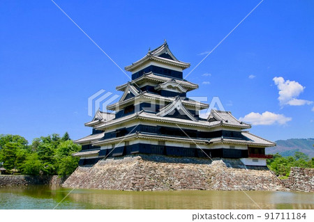 國寶松本城（長野縣松本市） 91711184